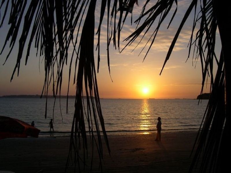 Bambolim Beach Resort Extérieur photo